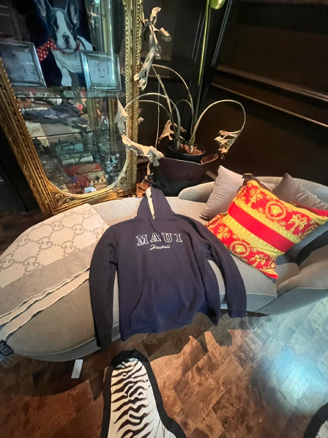 Maui Hawaii Hoodie - Size L thumbnail