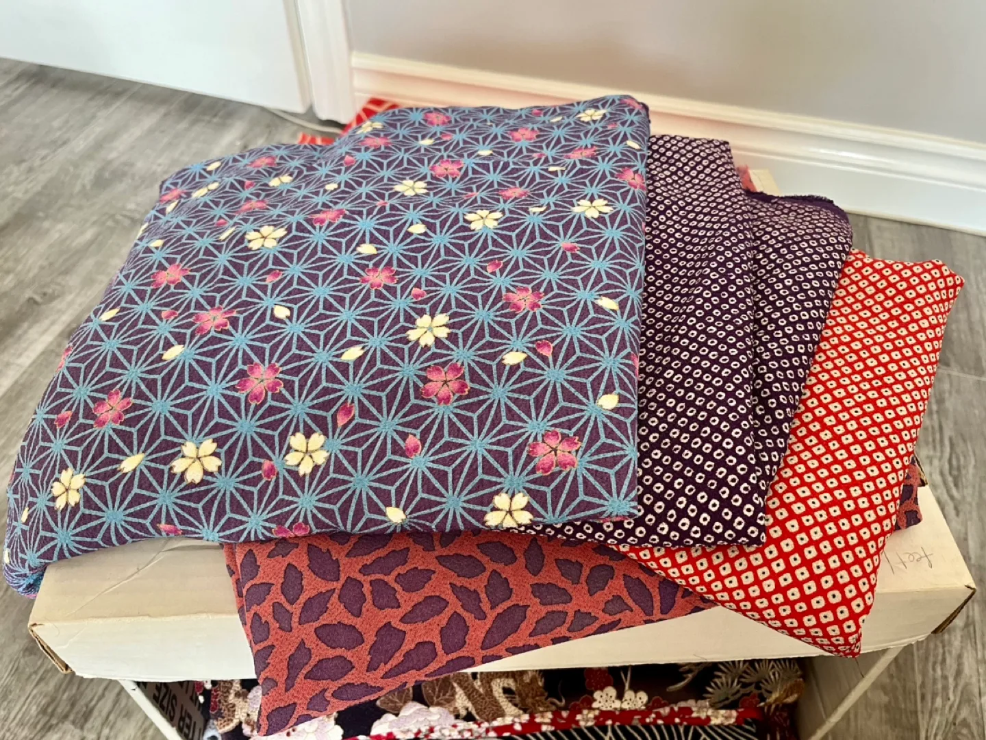 Large selection of Japanese Chirimen/Crepe Fabric image indicator(8)