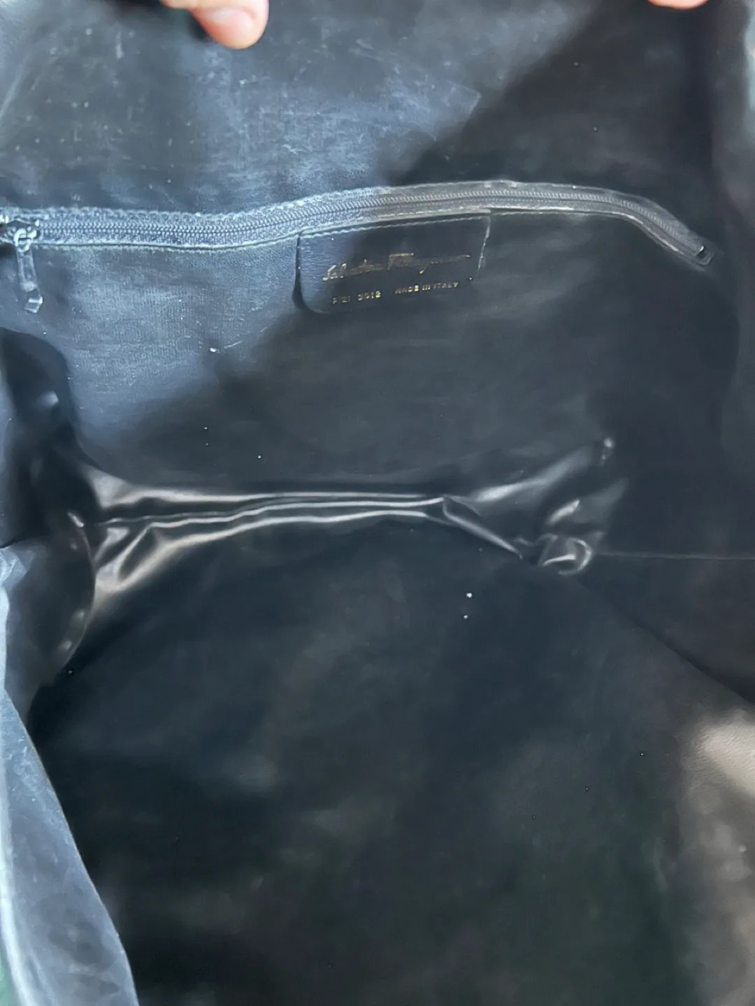 Salvatore Ferragamo Black Tote Bag image indicator(5)