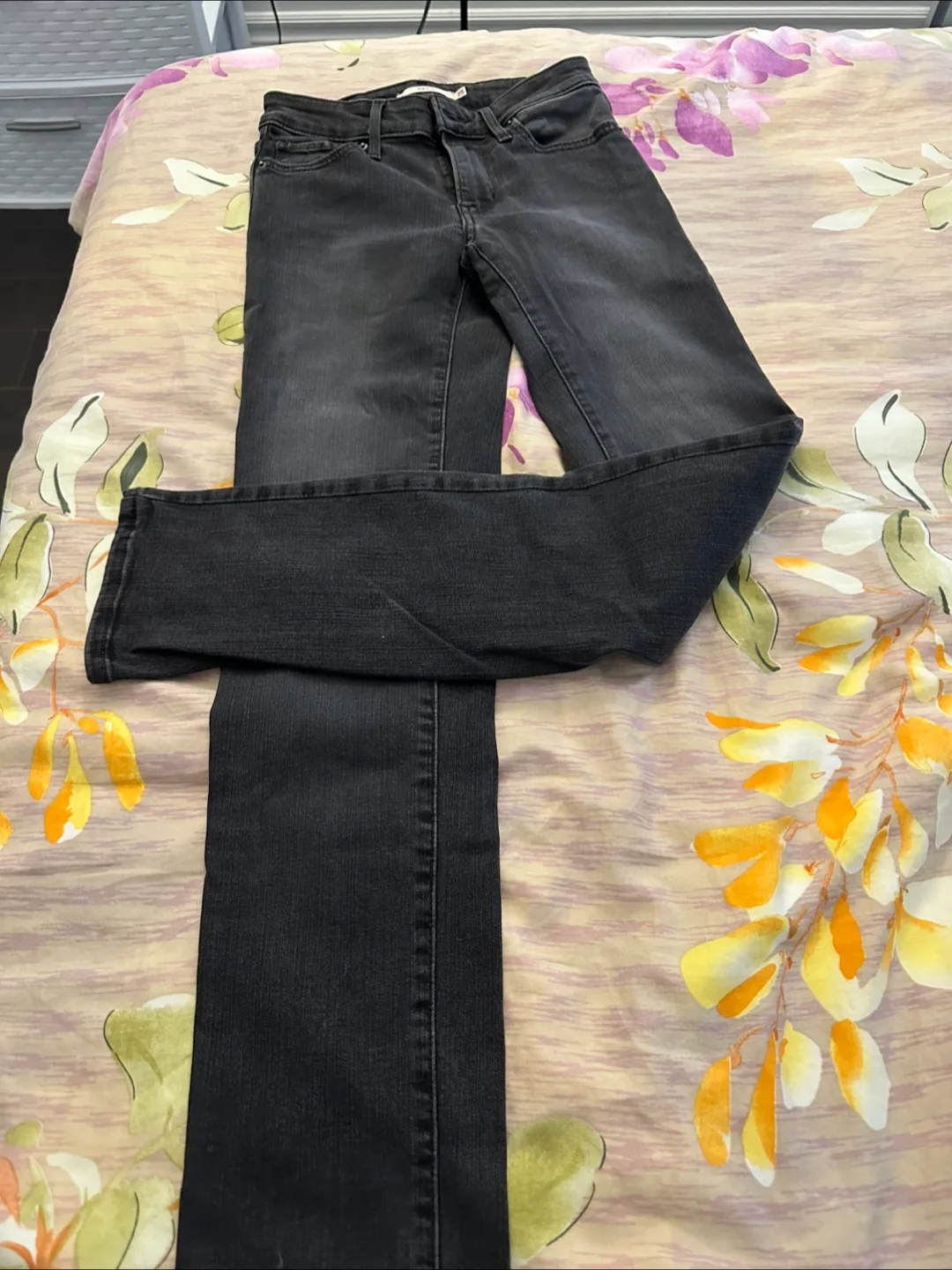 Levi's Black Jeans thumbnail