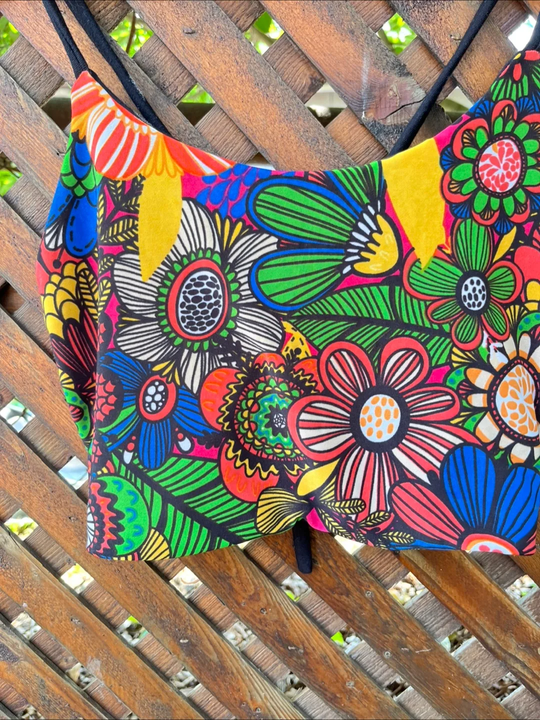 Floral Print Crop Top image indicator(2)