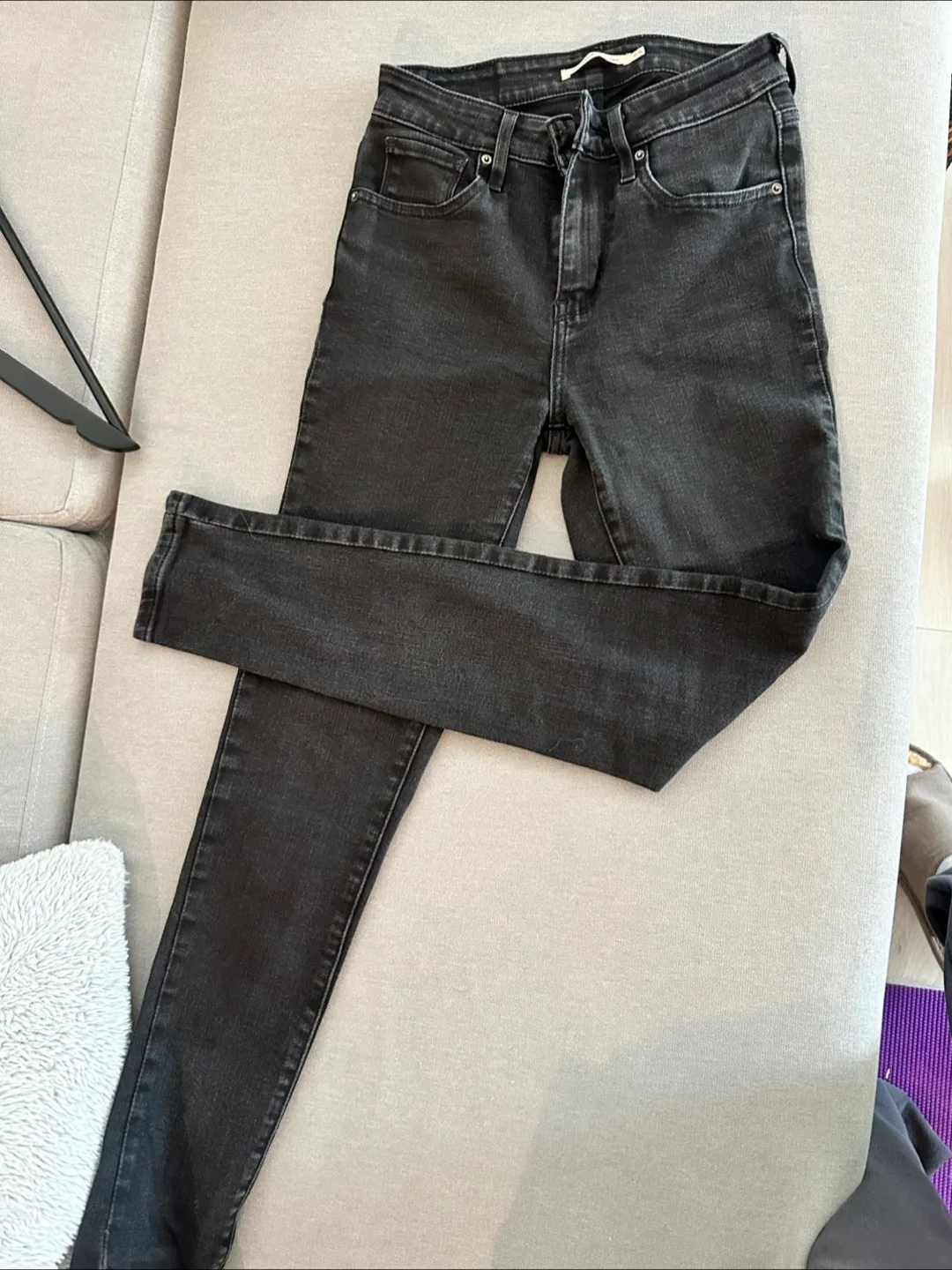 Levi's Black Jeans thumbnail