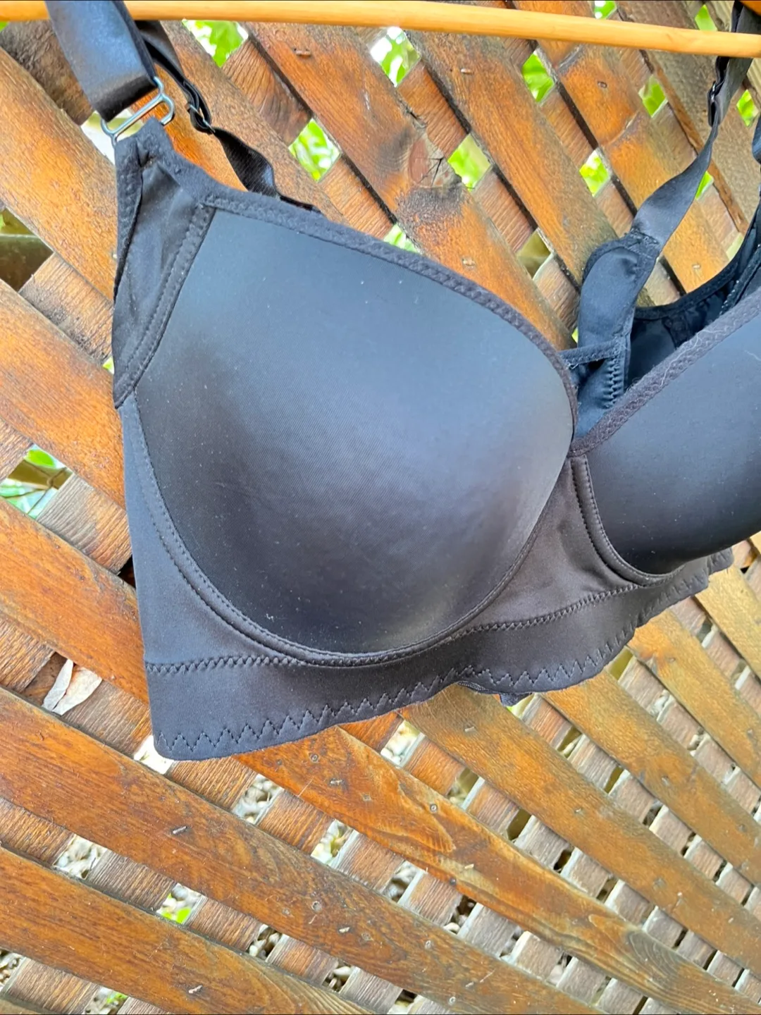 Black Bra image indicator(2)