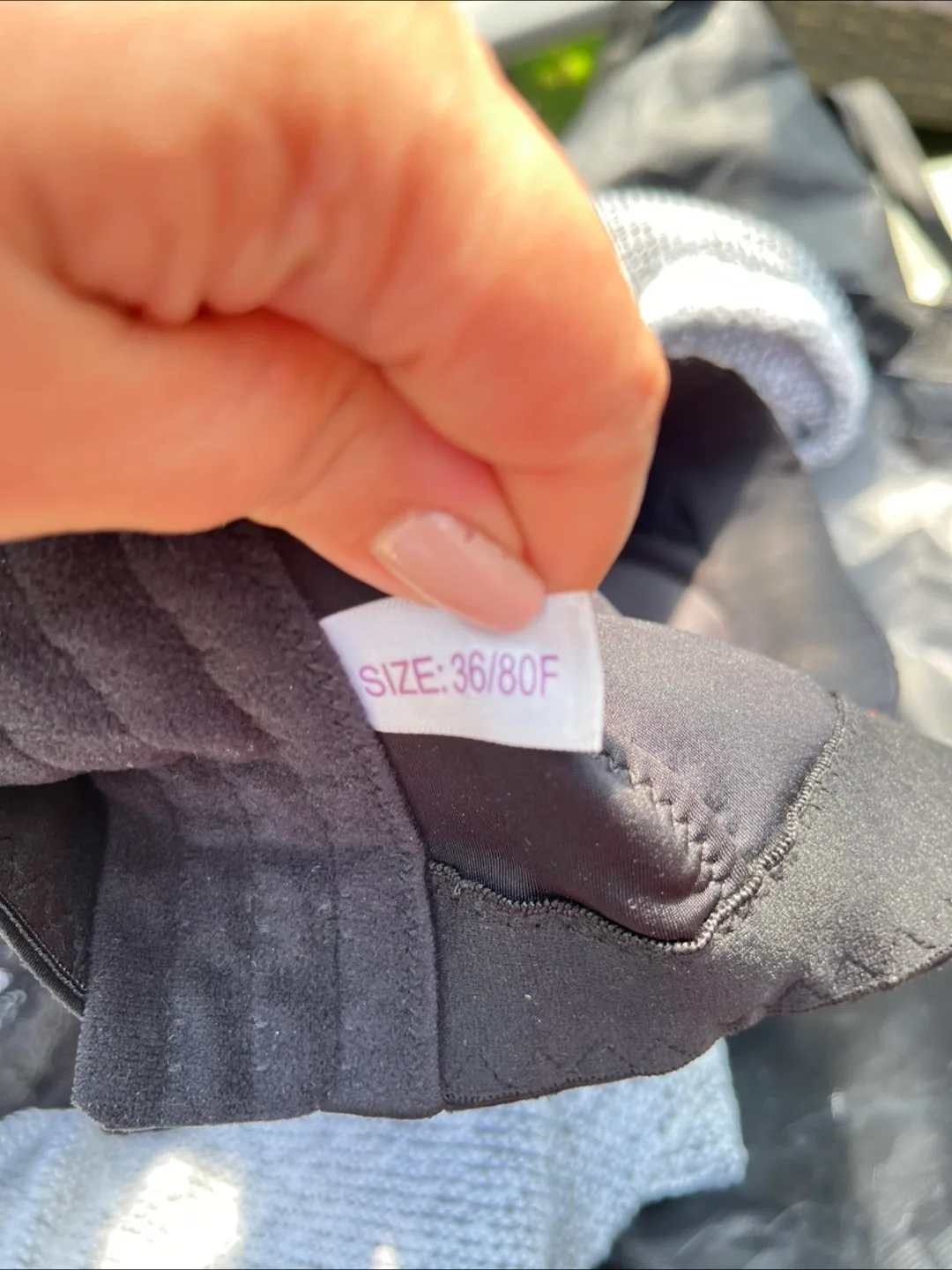 Black Bra image indicator(6)