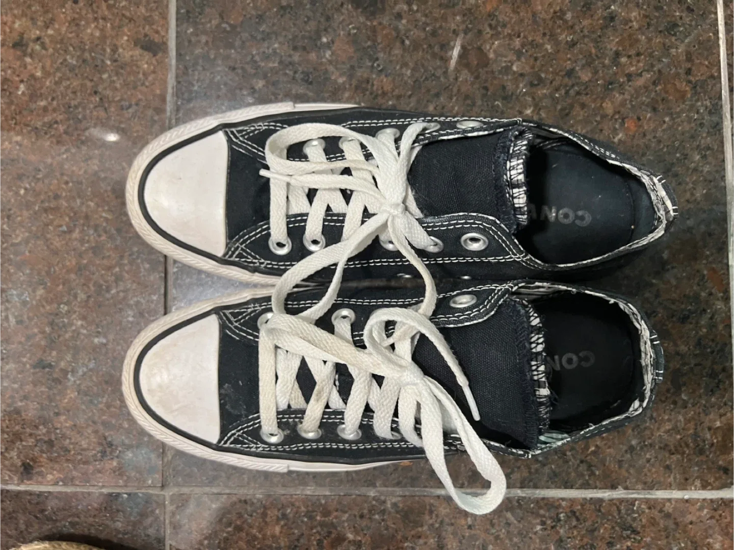 Converse All Star Chuck Taylor - US 7.5 Women's thumbnail