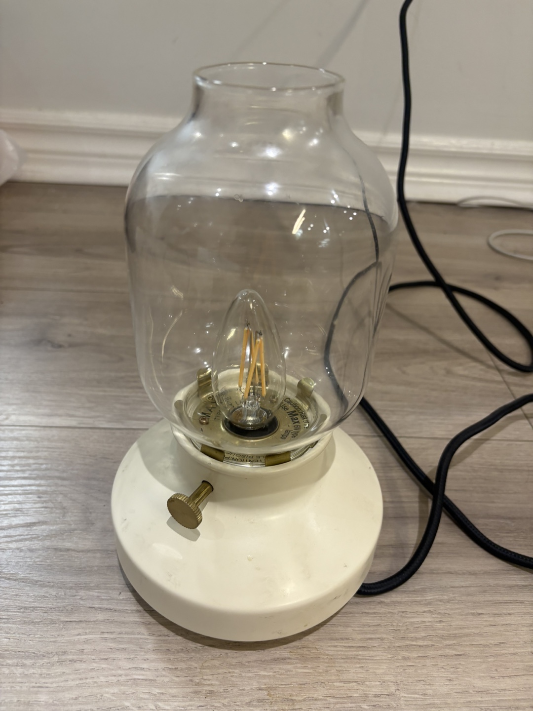 Clear Glass Table Lamp - photo 3