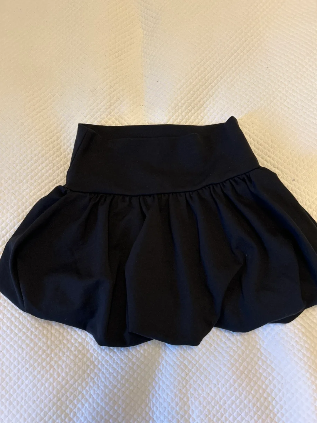 GLG Good Luck Gem Black Skirt - Size Small thumbnail