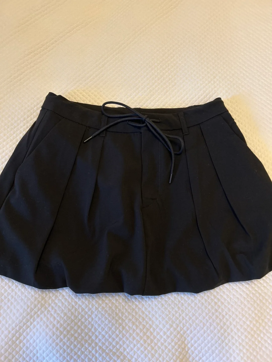 Love Tree Black Shorts - Size L thumbnail