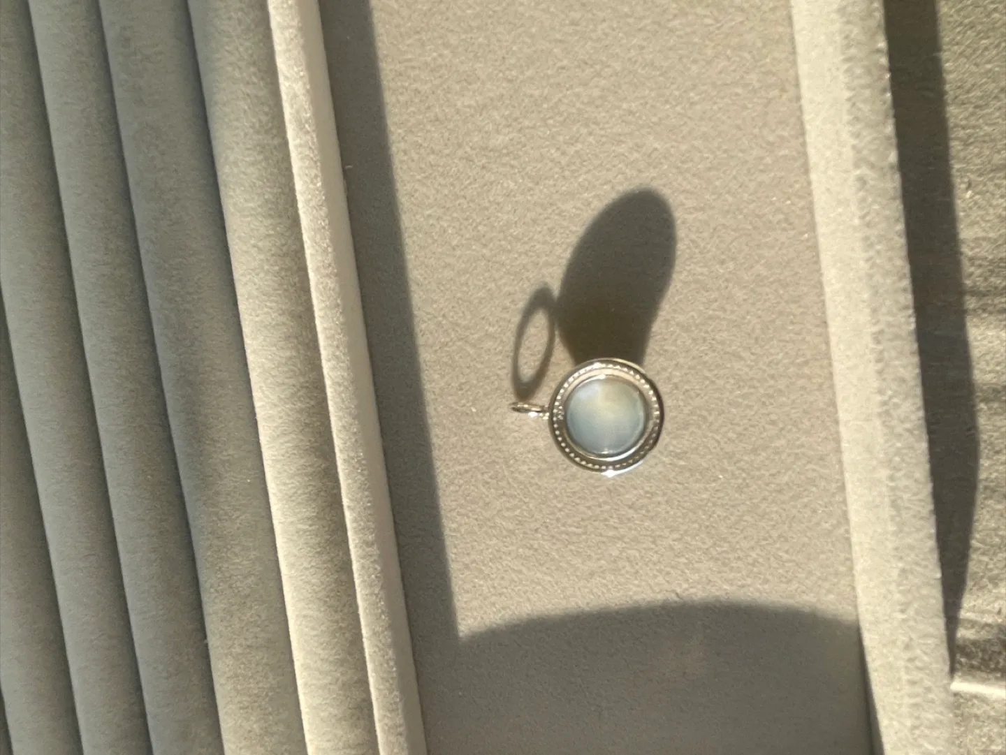 925 silver Grey Fresh Water Pearl + CZ Pendant image indicator(7)