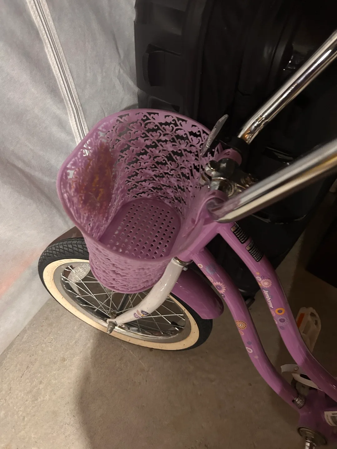 Schwinn Lilac Blossom Girls Bike - Frozen Bell image indicator(3)