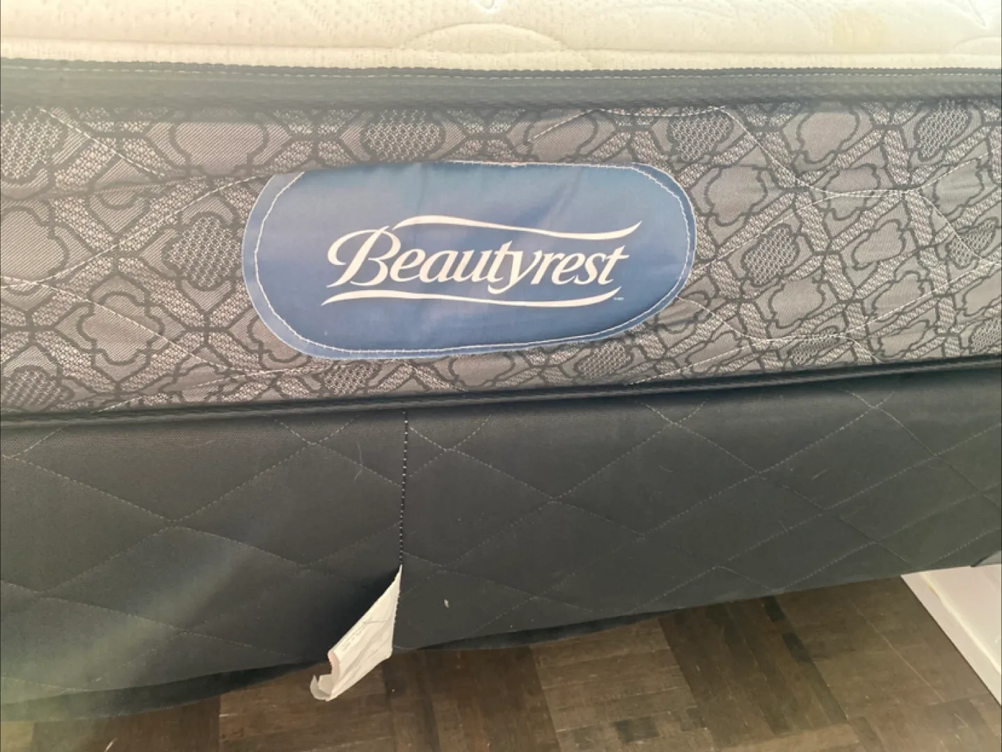 MOVING SALE! Full size bed with box metal frame and Mattress image indicator(4)