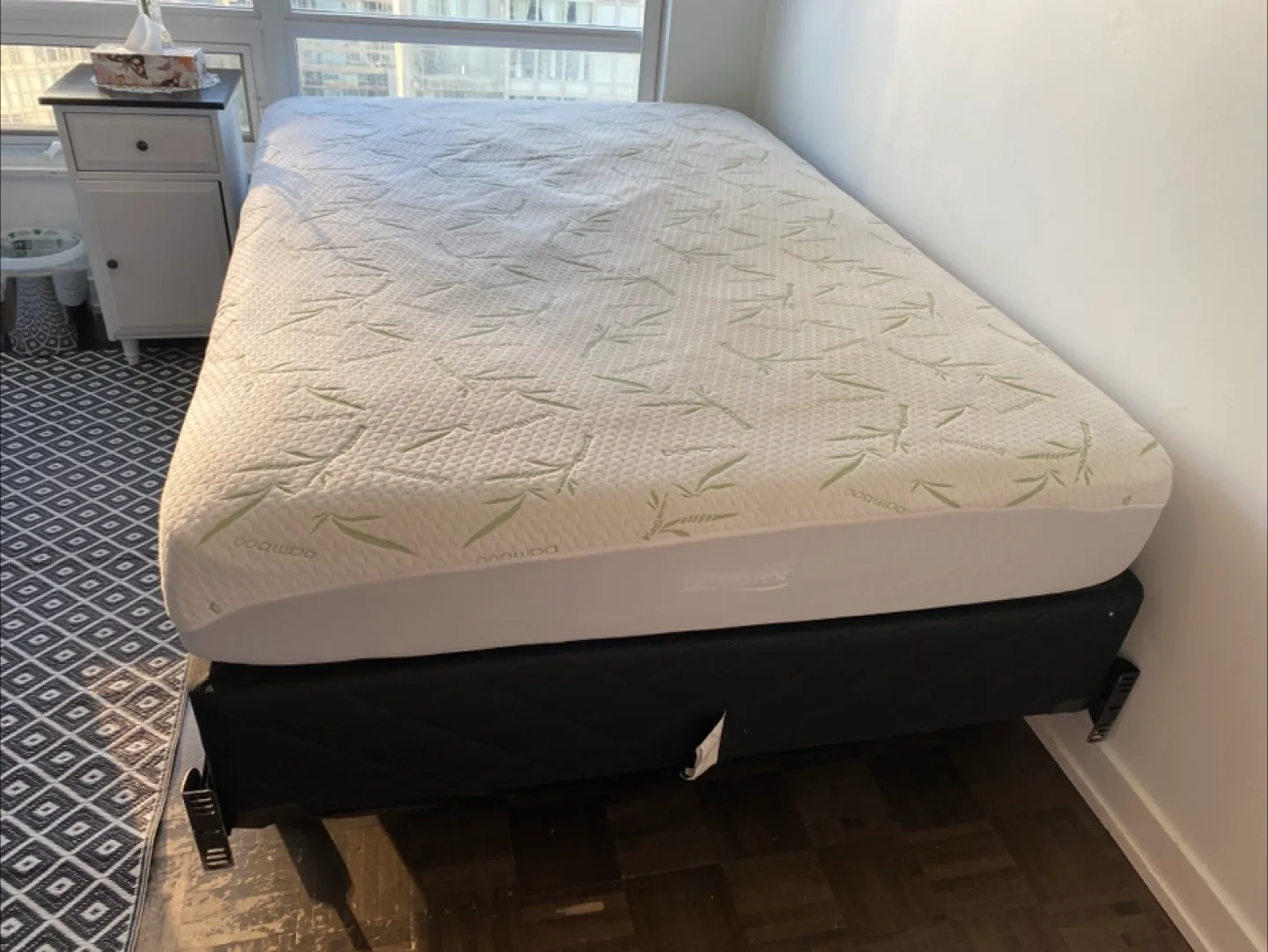 MOVING SALE! Full size bed with box metal frame and Mattress image indicator(3)