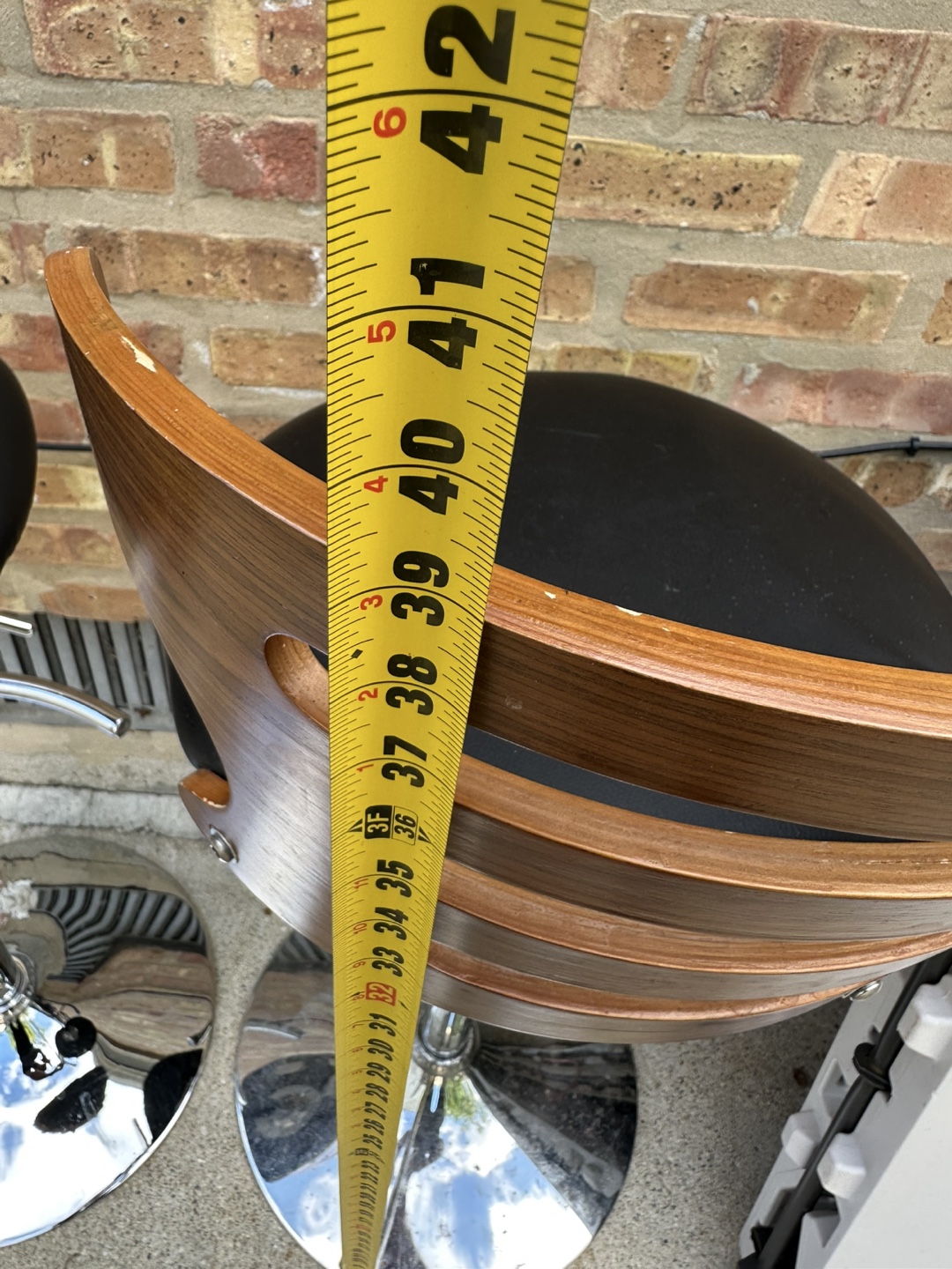Set of 2 Bar Stools with Wood Backs - photo 3