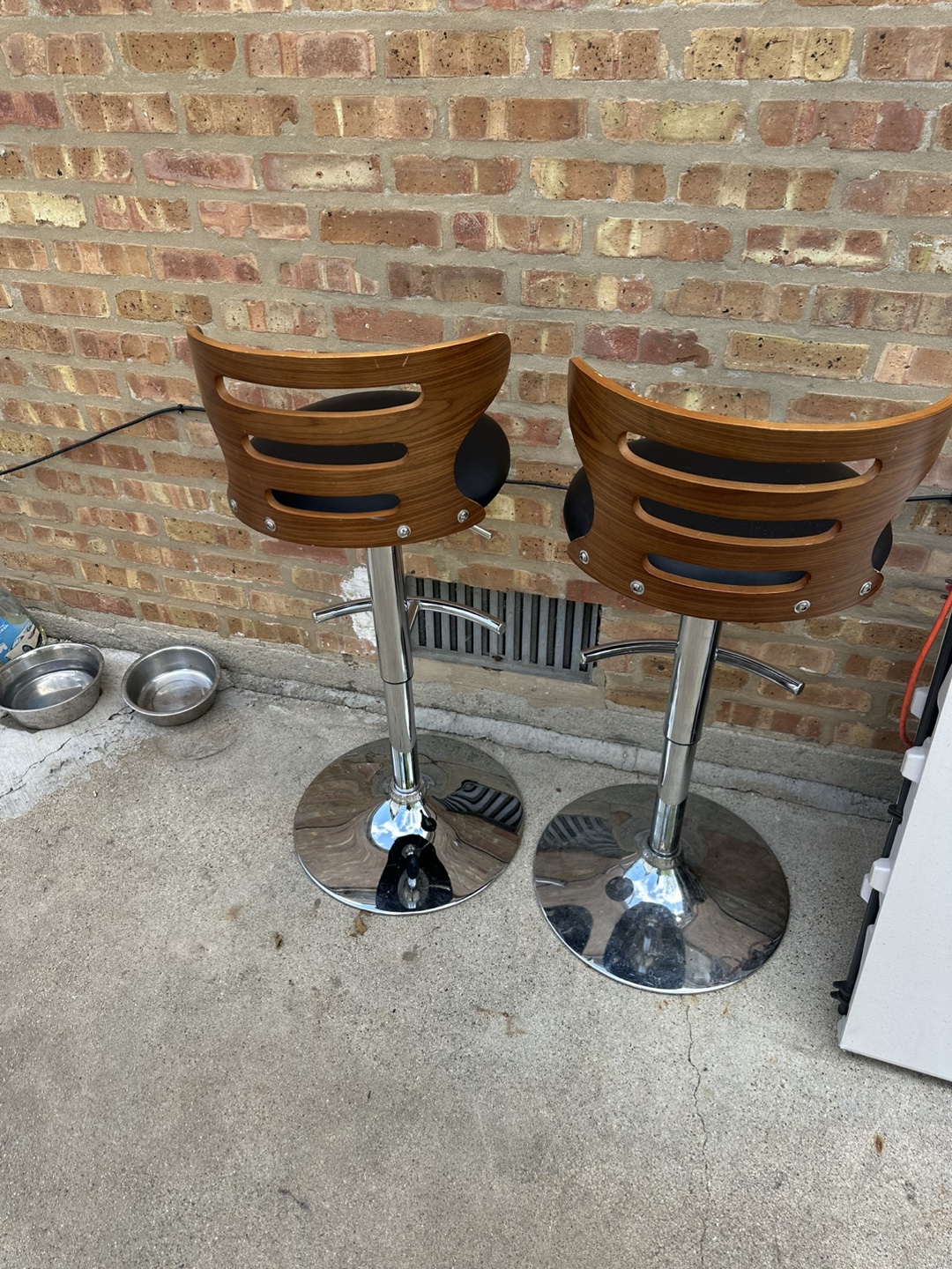 Set of 2 Bar Stools with Wood Backs - photo 2