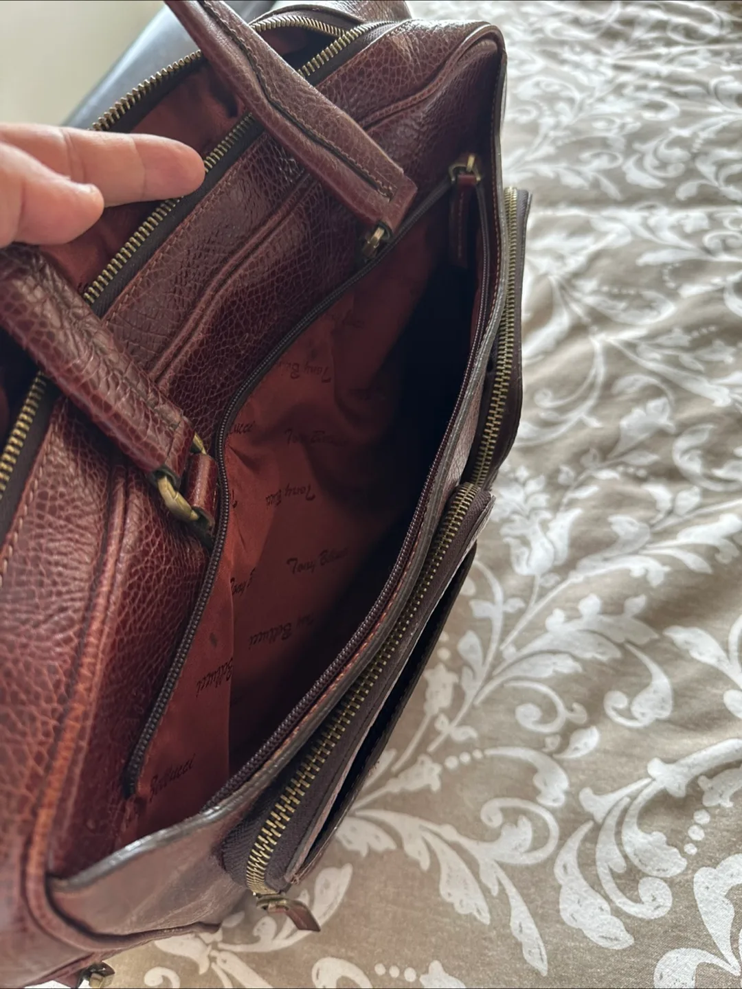 Brown Genuine Leather Briefcase image indicator(4)