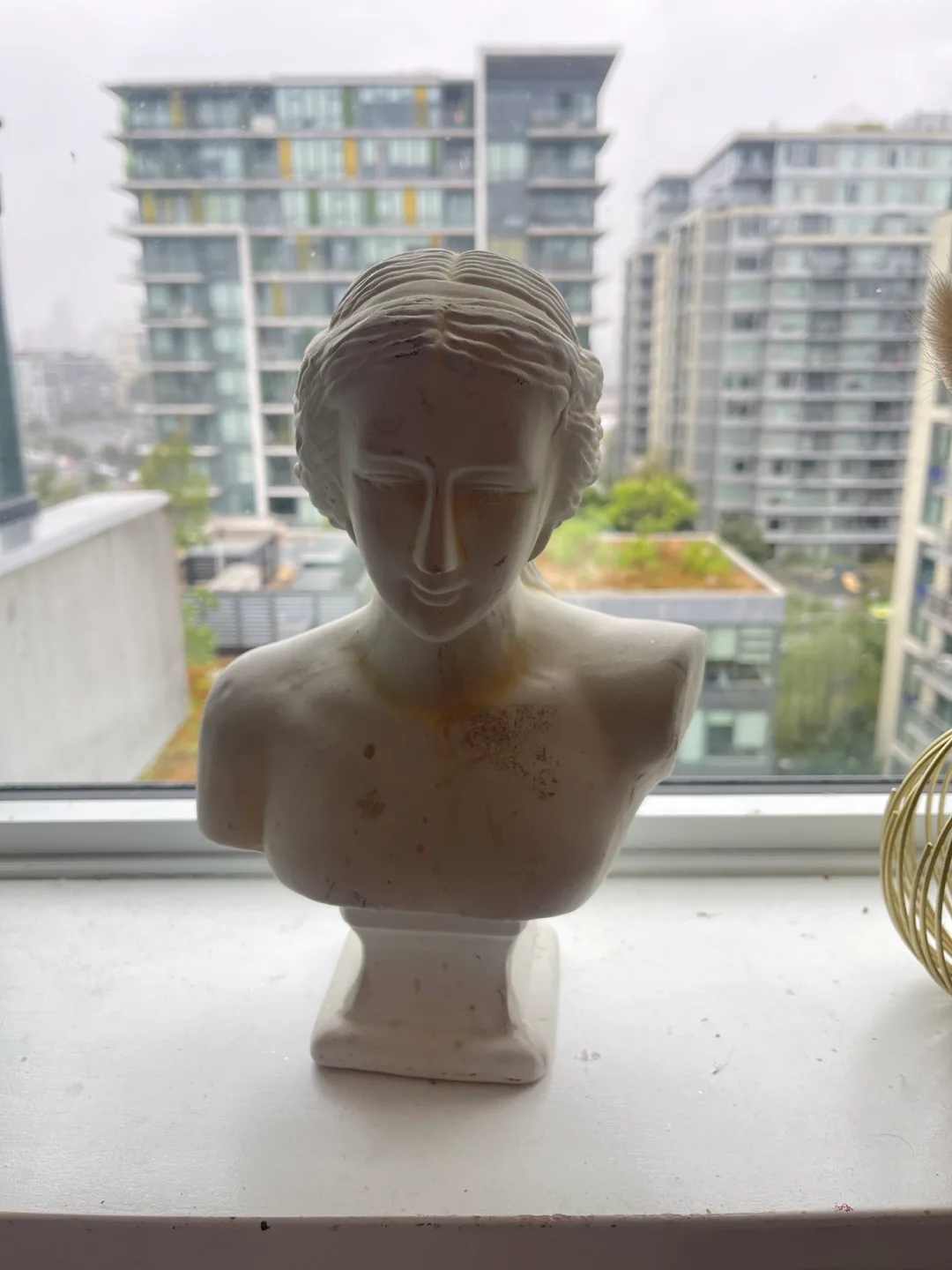 Bust Sculpture - Home Decor thumbnail