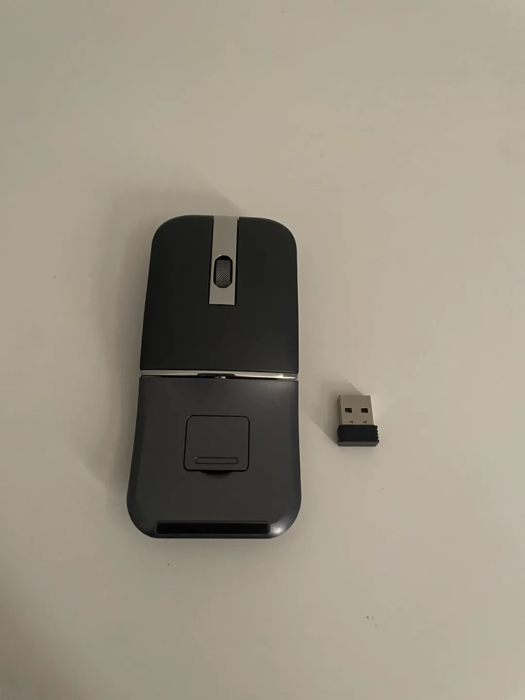 Wireless Ergonomic Mouse – Comfortable & Portable image indicator(2)