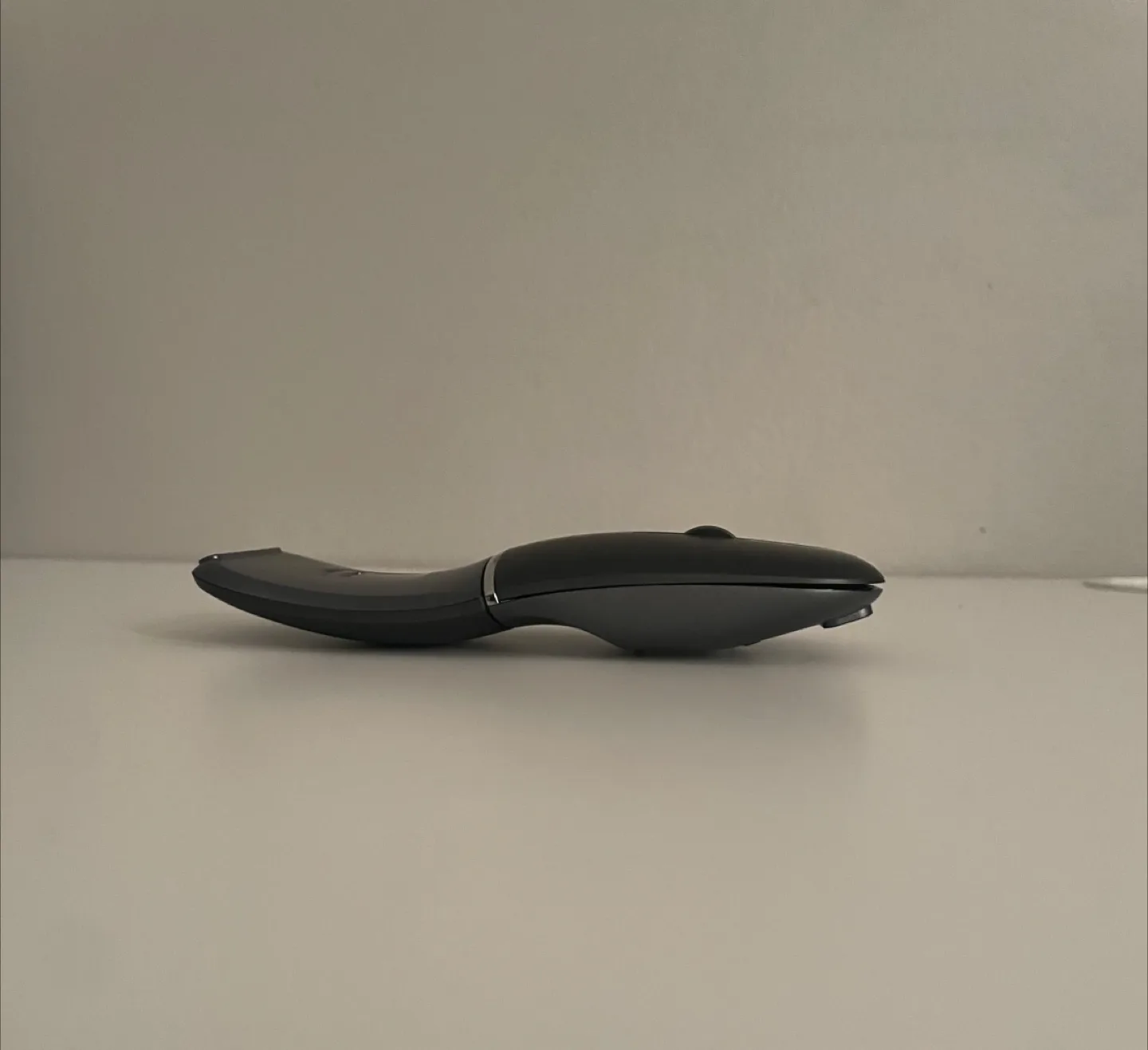 Wireless Ergonomic Mouse – Comfortable & Portable image indicator(6)