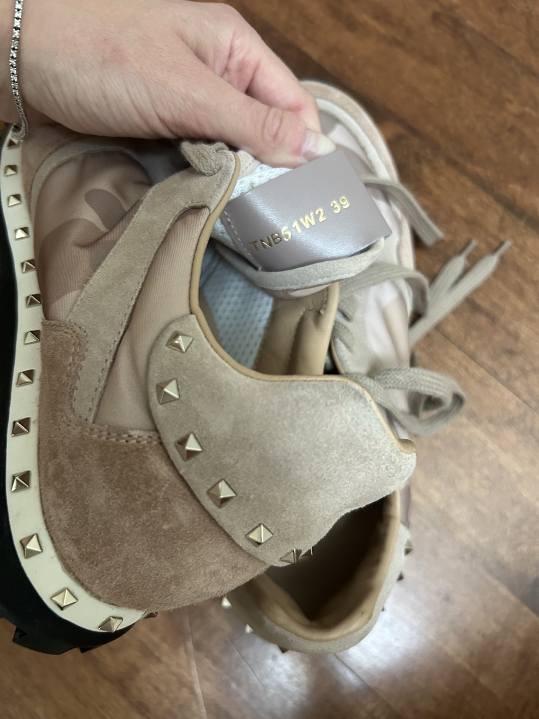 Valentino Garavani Sneakers Size 39 - photo 2