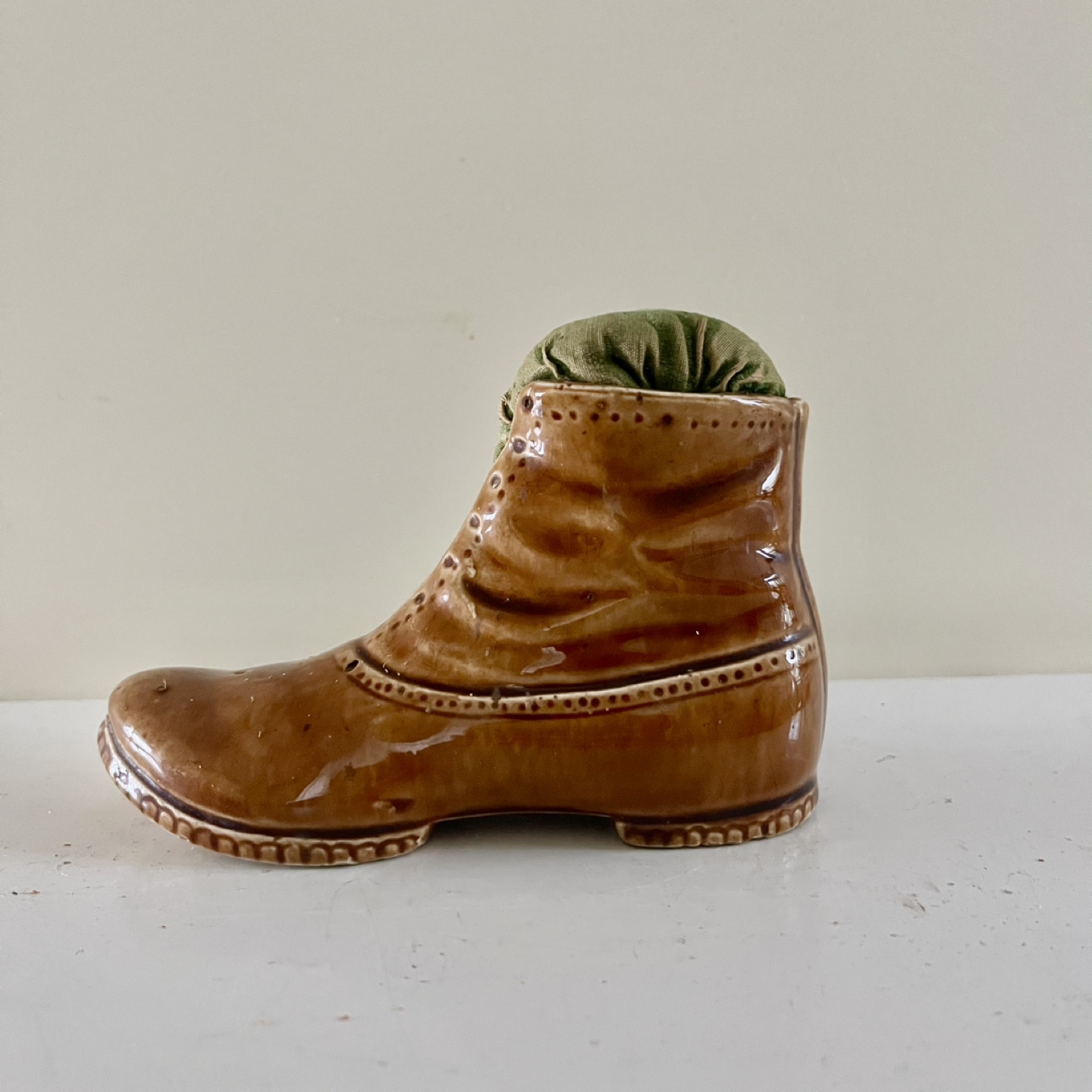 Victorian Honey Glazed Pottery BootPin Cushion - photo 2