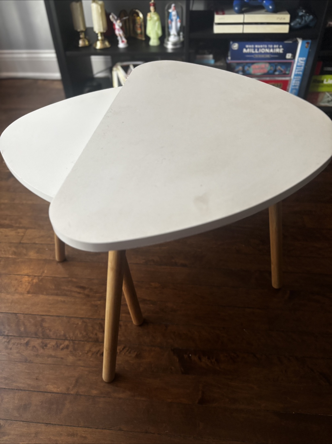 Set of 2 White Nesting Tables - photo 2