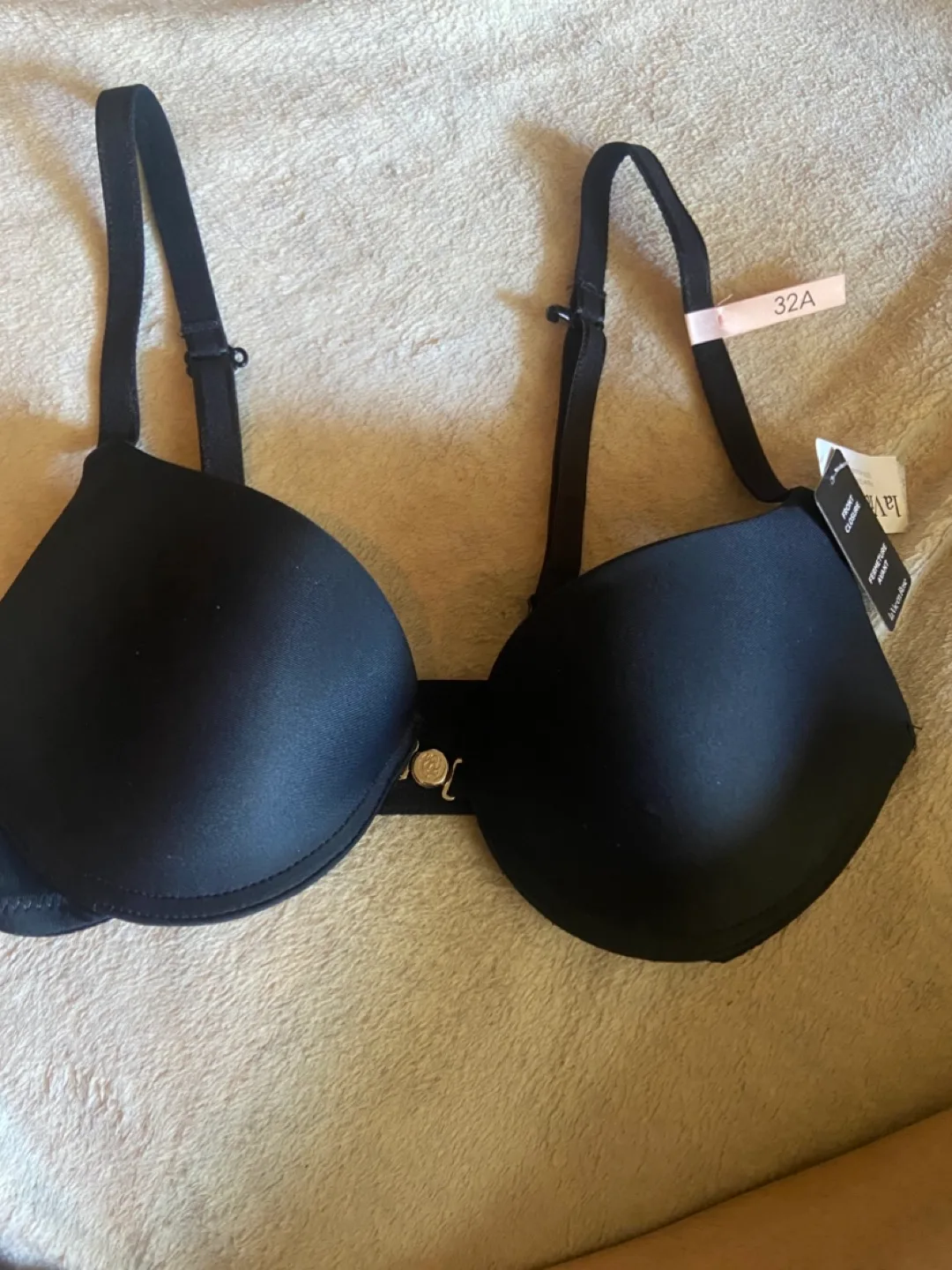 New La Vie en Rose Black Bra - Size 32A thumbnail