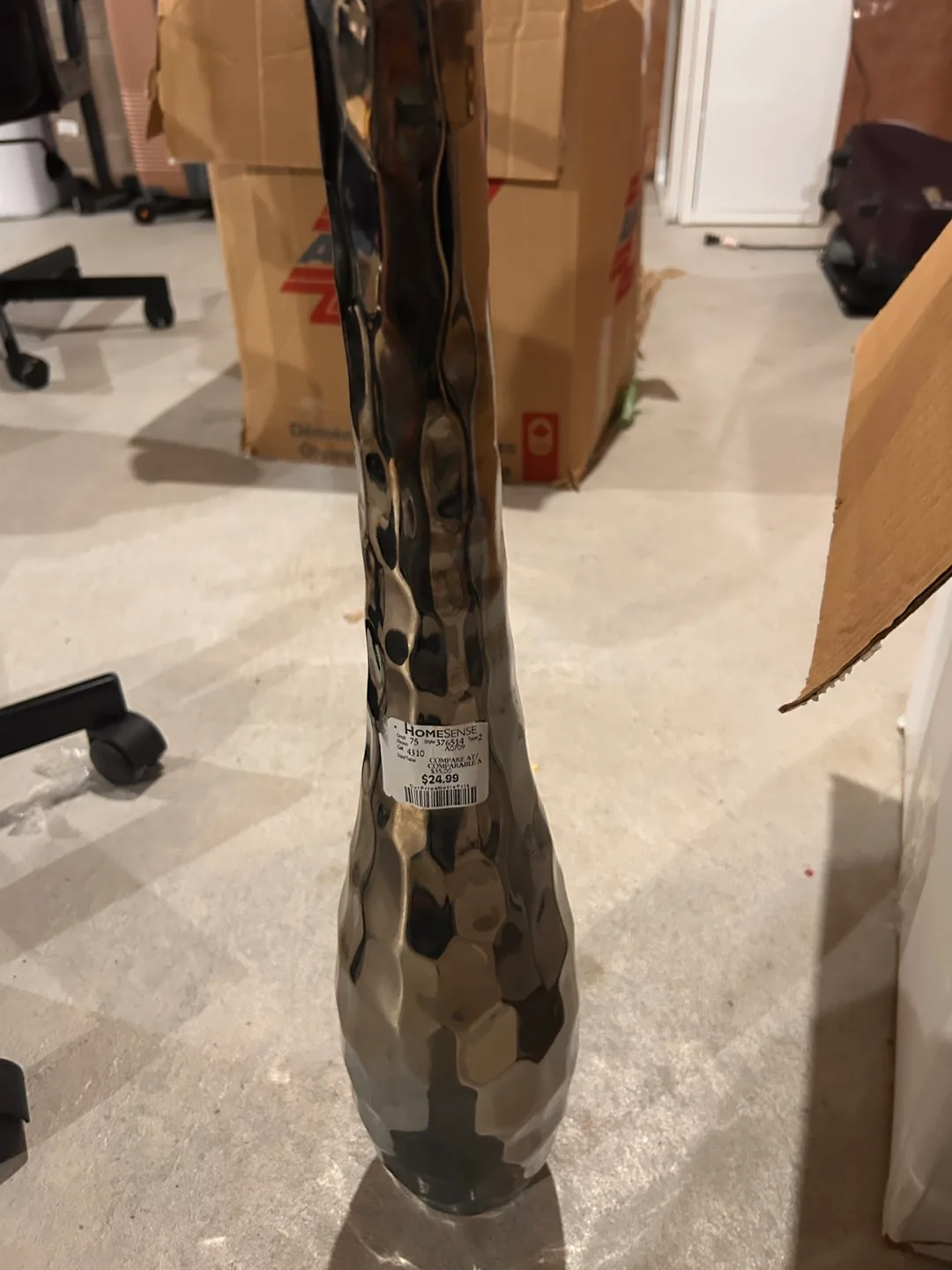 Homesense Silver Vase image indicator(2)