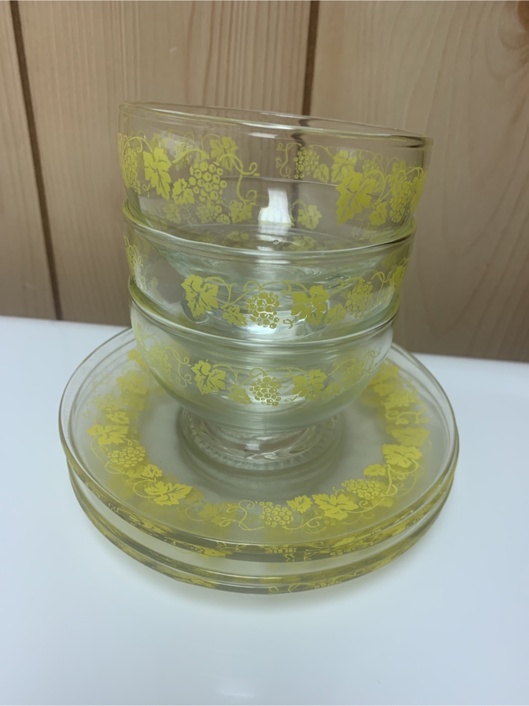Vintage Hazel Atlas Moderntone Capri Ice Cream Bowls