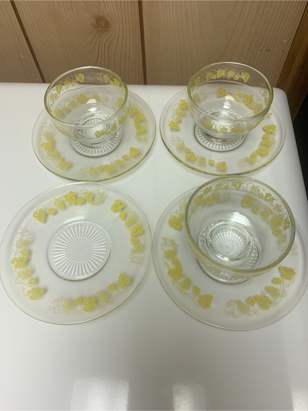 Vintage Hazel Atlas Moderntone Capri Ice Cream Bowls - photo 2