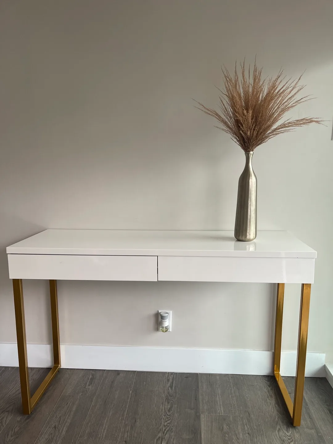 White & Gold Console Table thumbnail