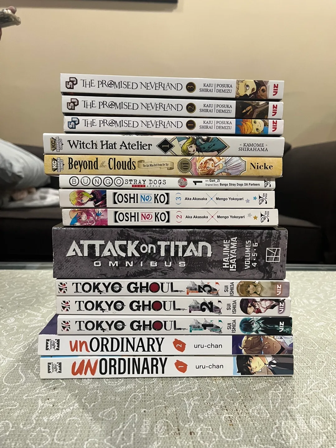 Manga Lot Misc (Tokyo Ghoul, Promised Neverland + More) thumbnail