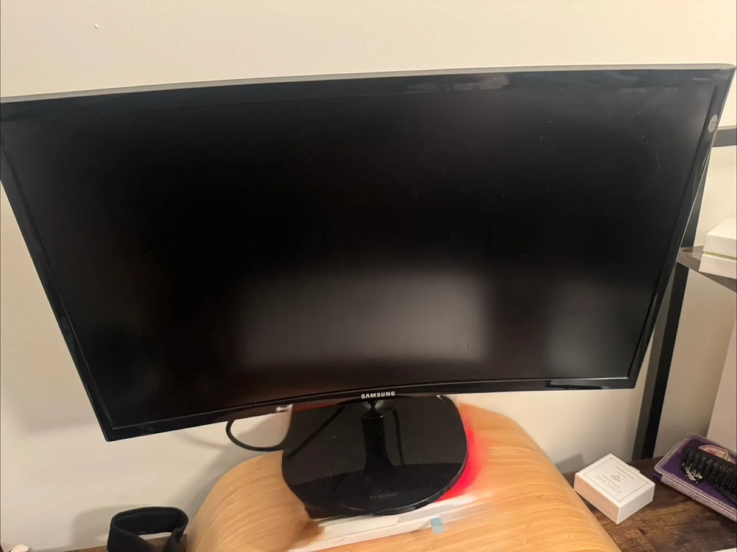 Samsung 24” Curved Monitor image indicator(2)