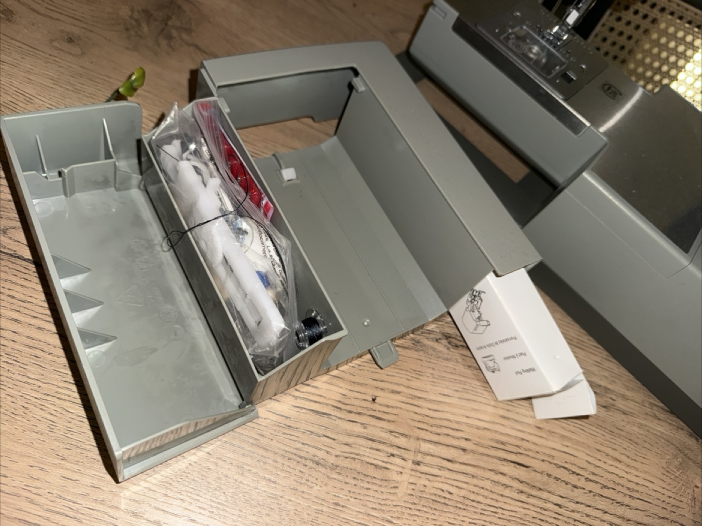 Singer Heavy Duty Sewing Machine - photo 2