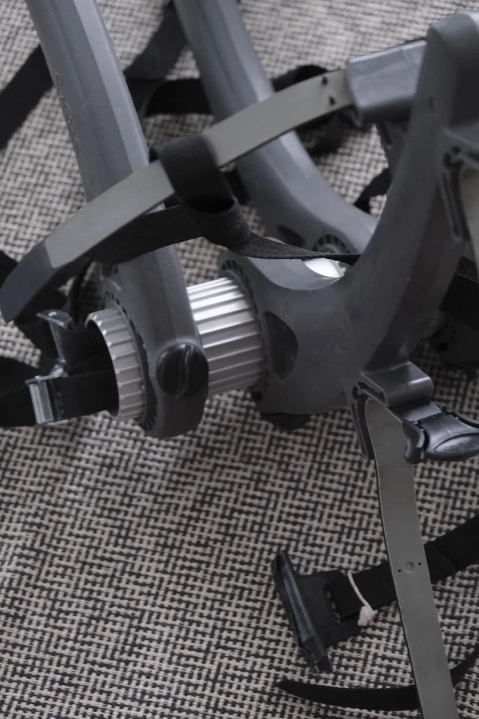 Saris Bones - Car Bike Rack – Sturdy & Adjustable image indicator(3)