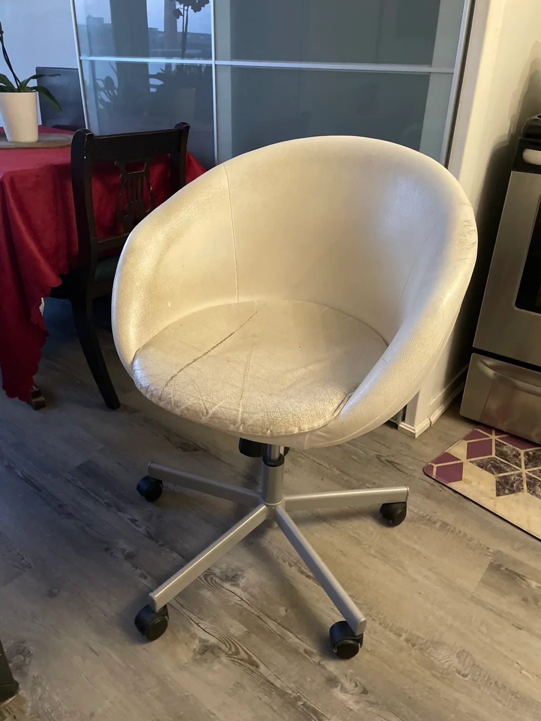 White Rolling Swivel Chair thumbnail