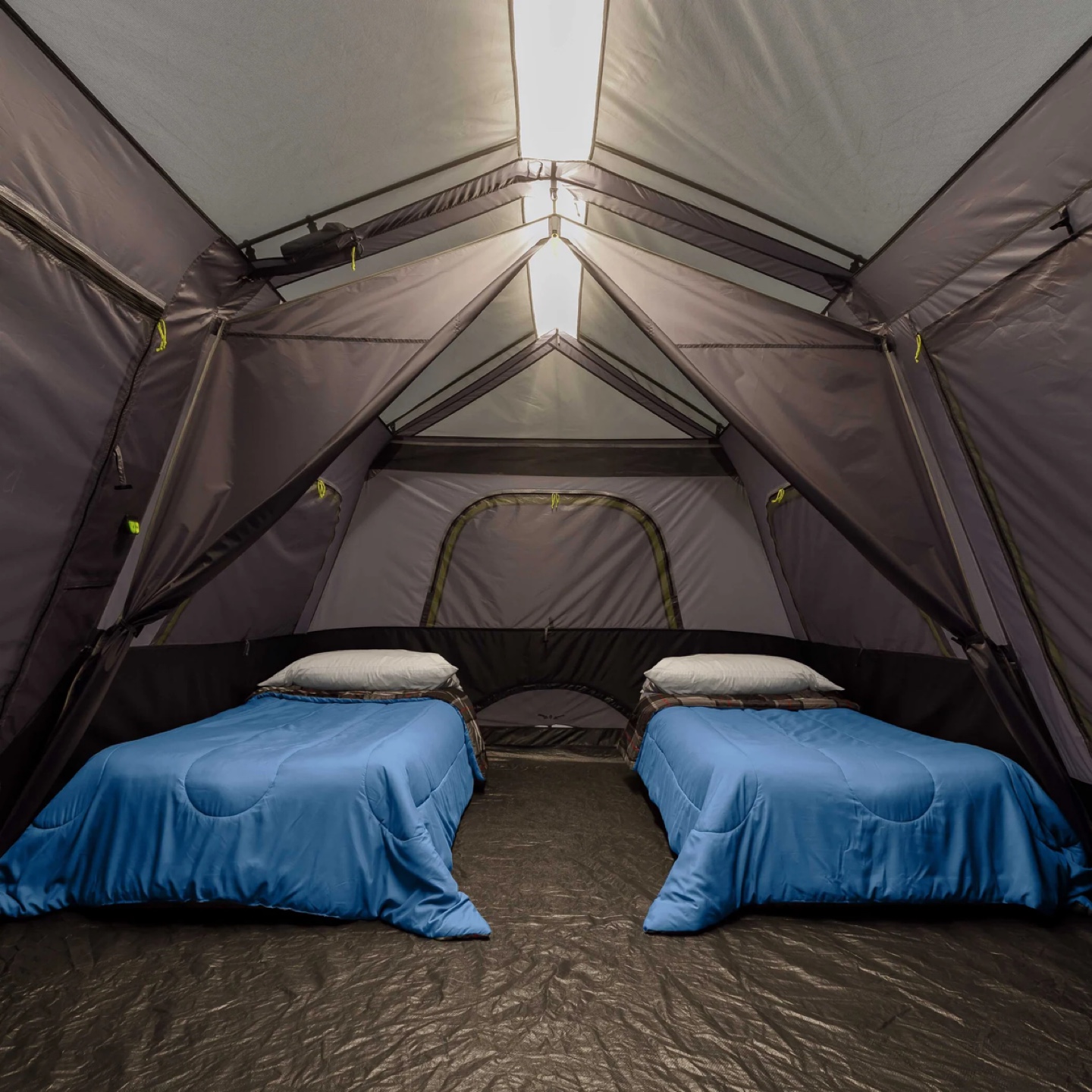 12 Person Tent PLUS mattress, rug, and sun shade - photo 3
