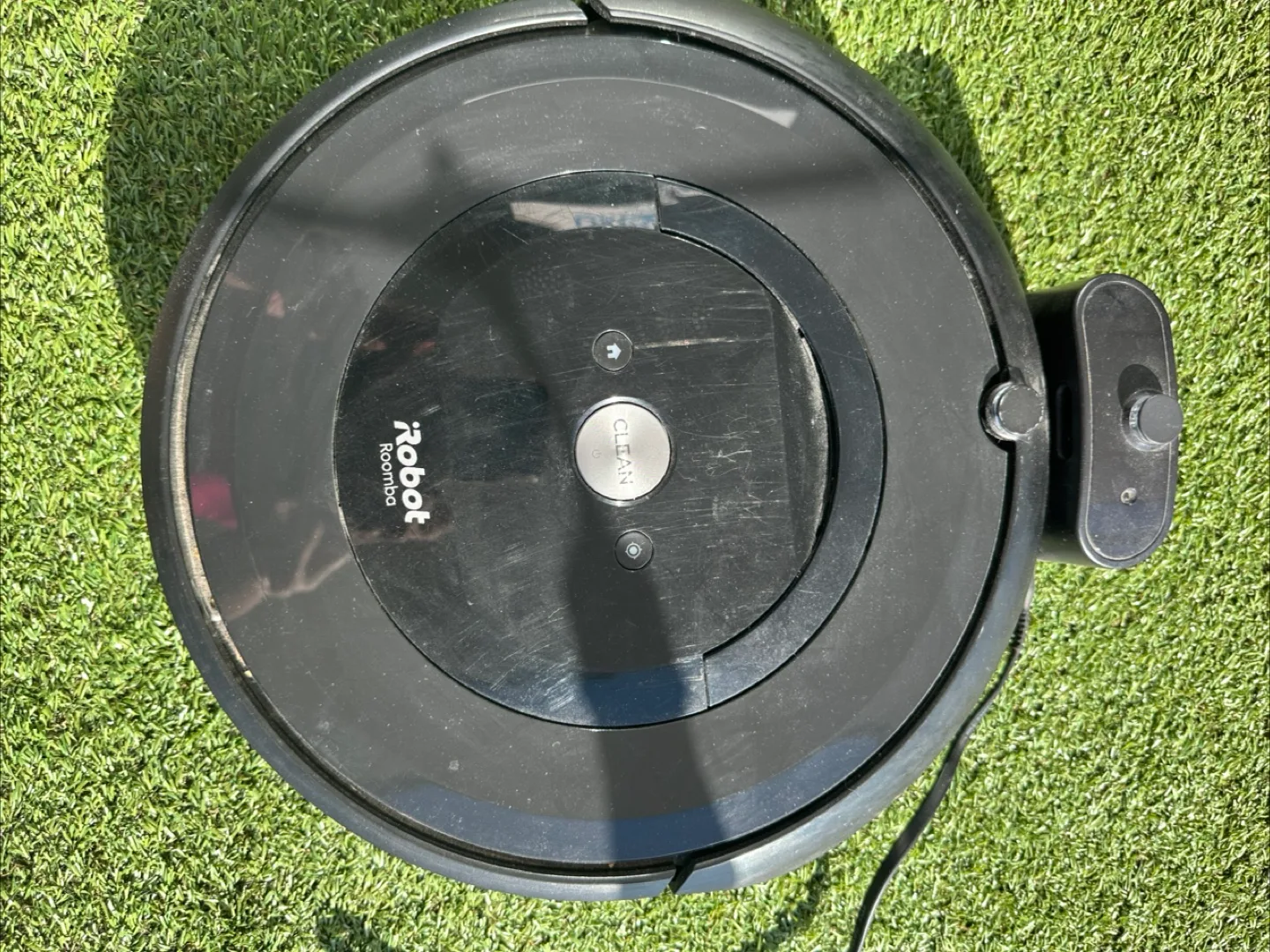 iRobot Roomba Vacuum Cleaner image indicator(2)