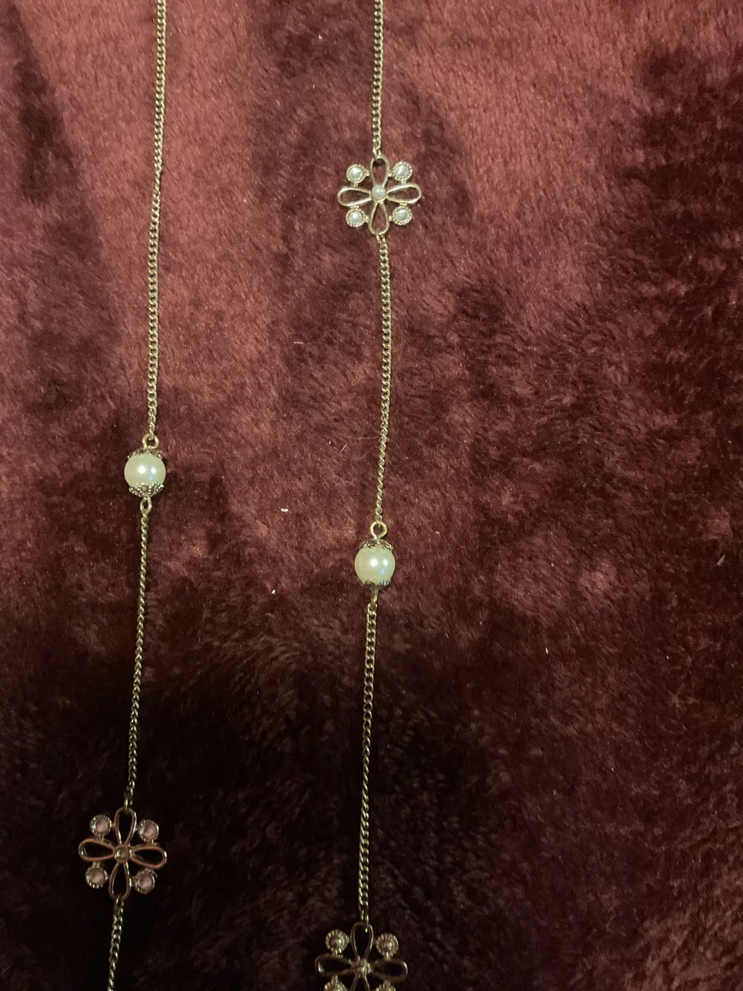 Flower & Pearl Necklace thumbnail