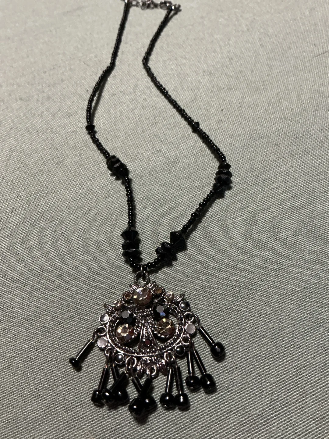 Beaded Silver Tone Necklace thumbnail