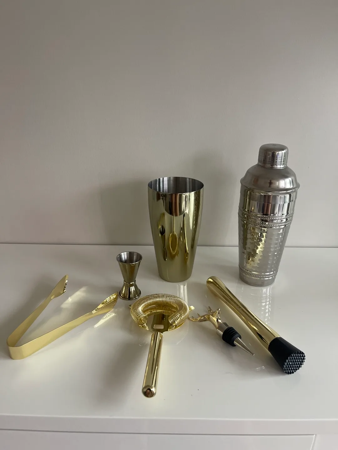Cocktail Shaker Set thumbnail