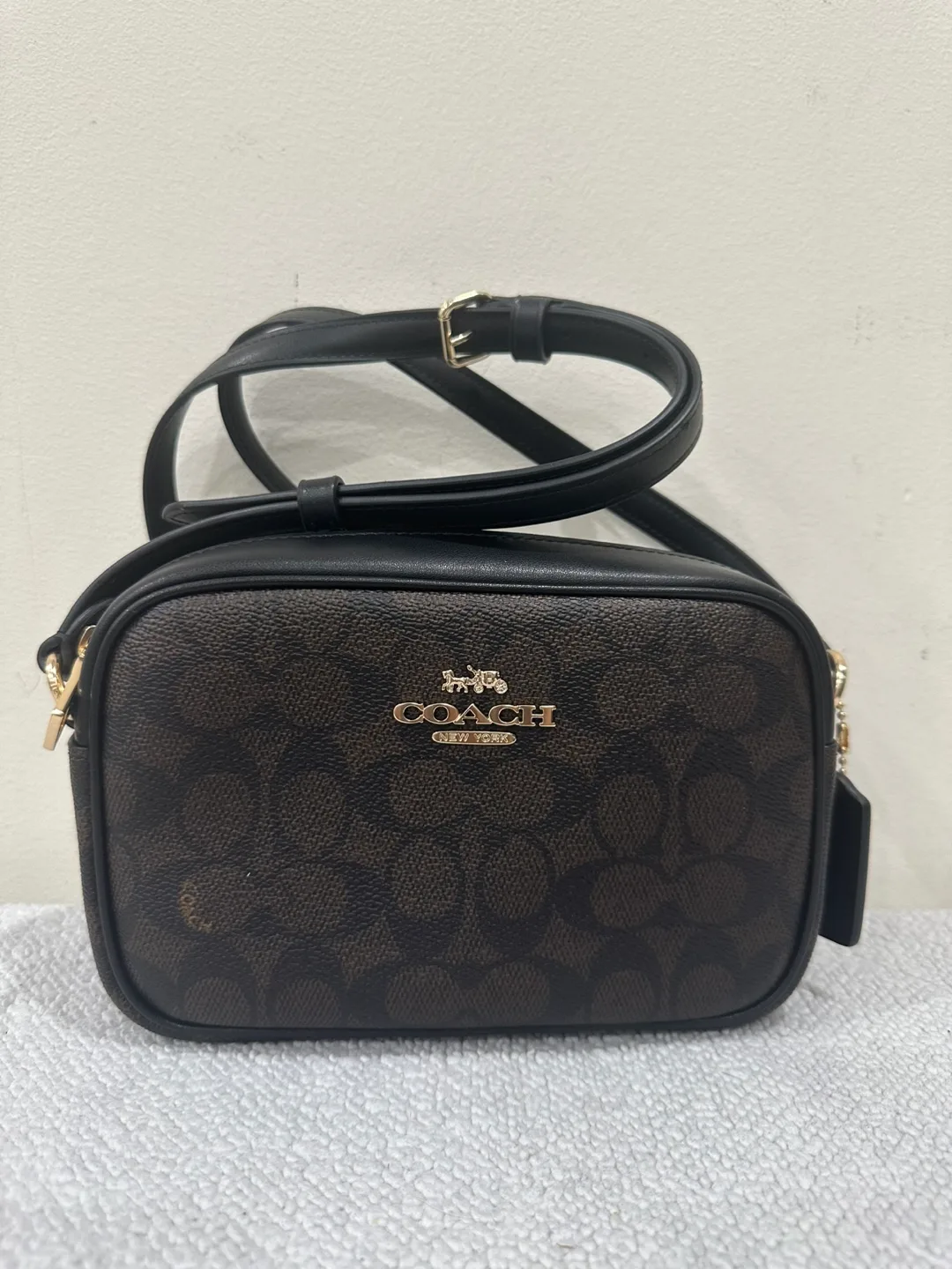 Coach Camera Bag in Signature Canvas thumbnail