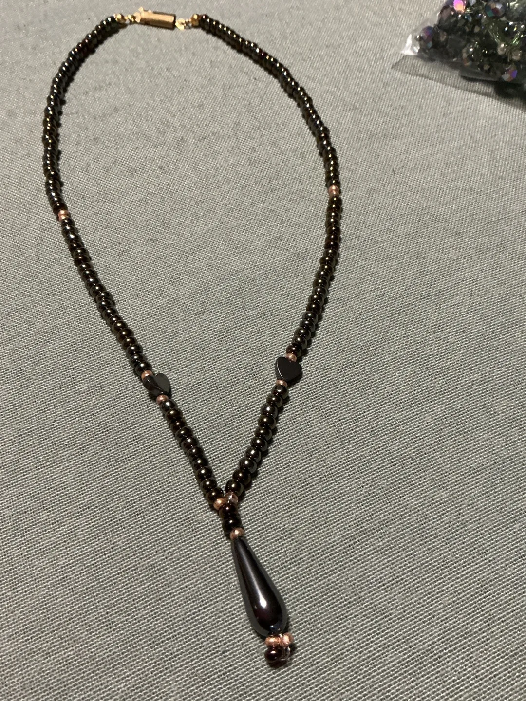 Handmade Beaded Necklace thumbnail