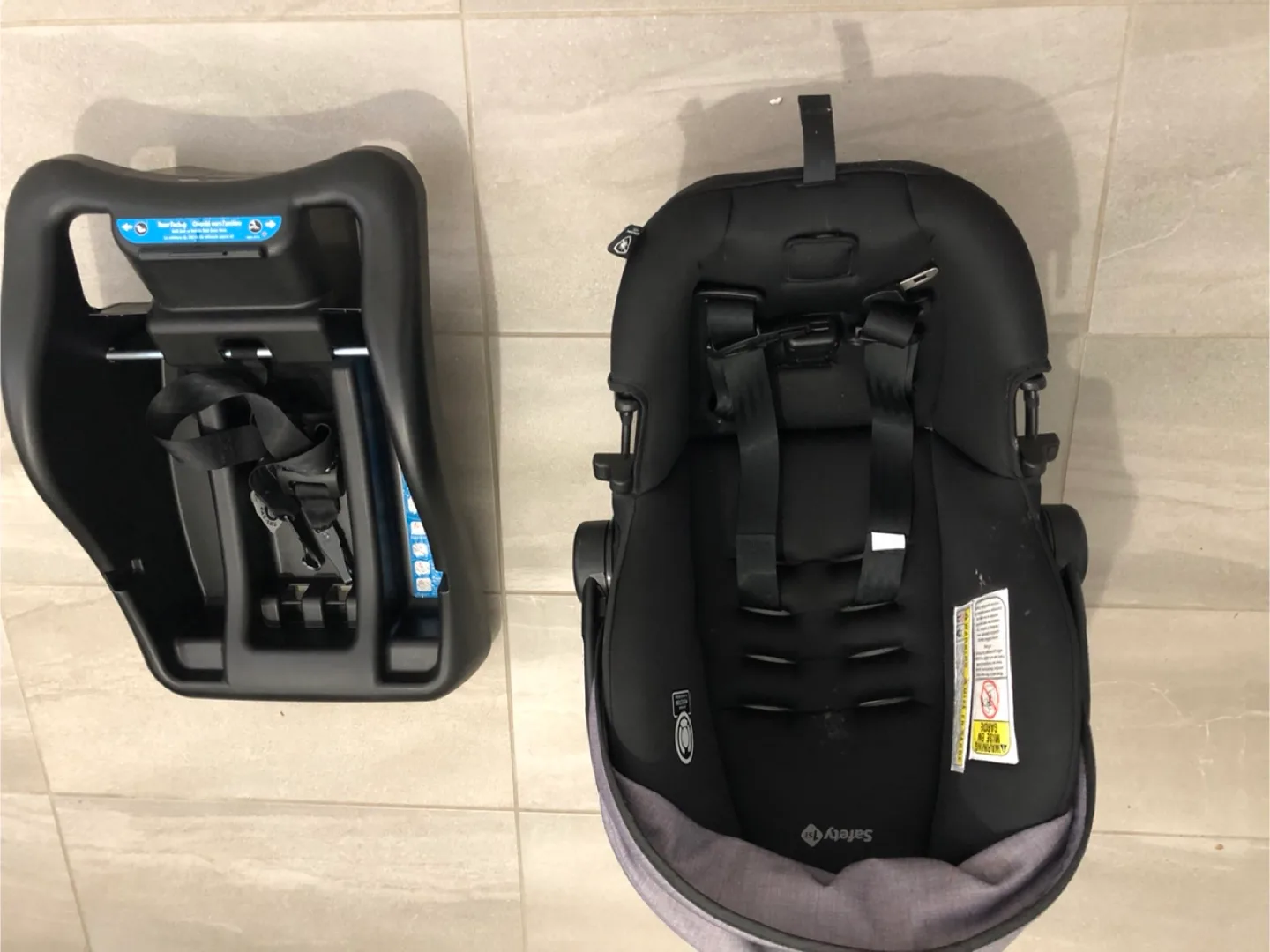 Infant rear facing Car seat with Base Negotiable image indicator(3)