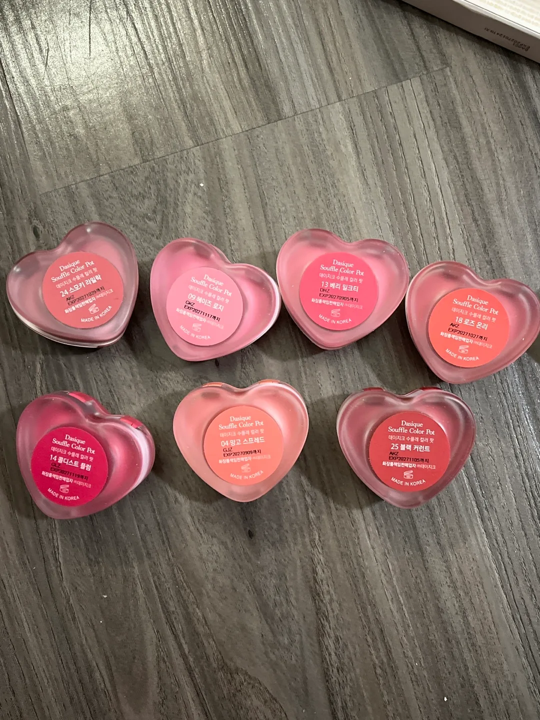 Dasique Souffle Color Pot Blush, lip tint image indicator(4)