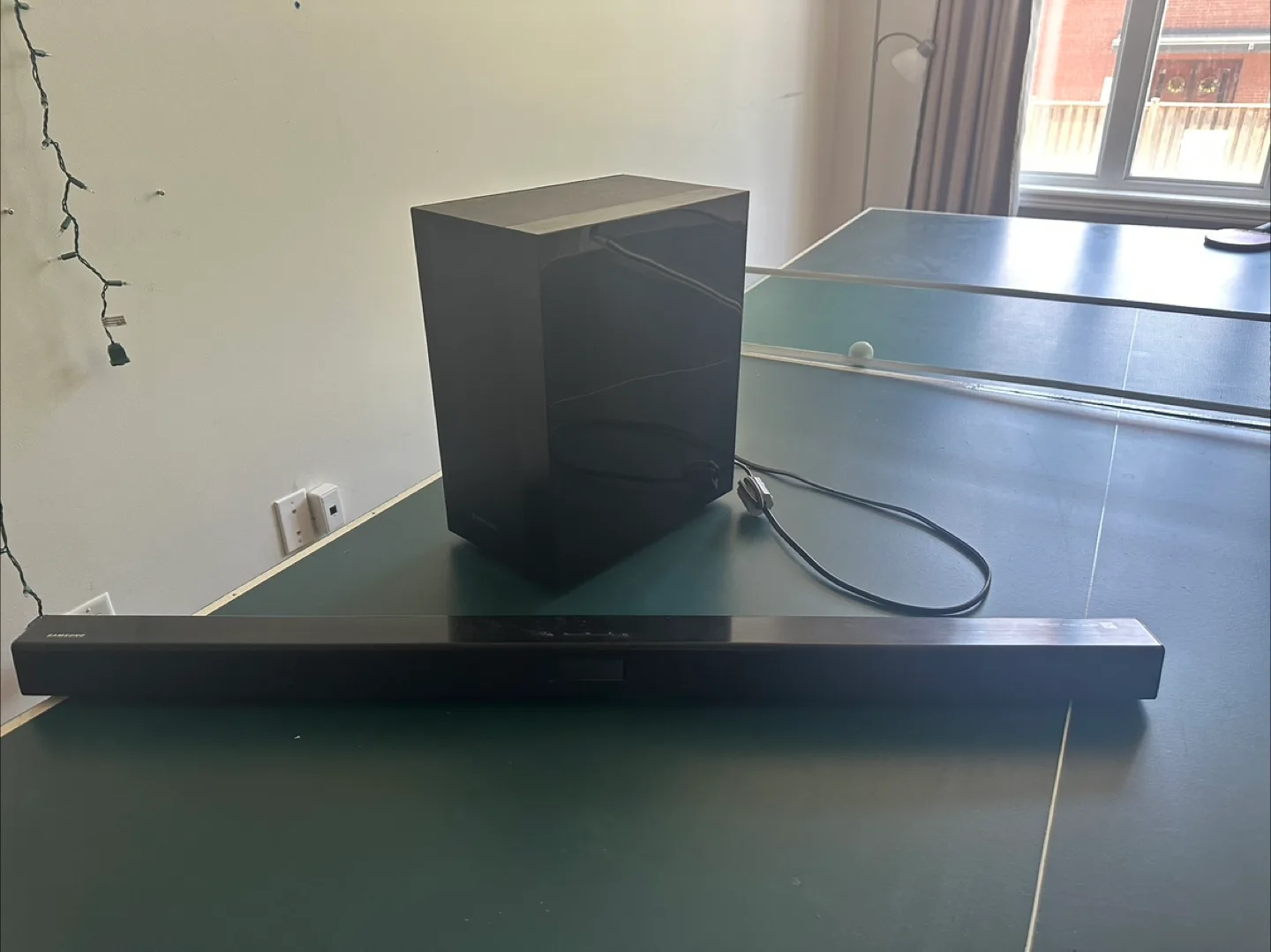 Samsung HW450 sound bar and subwoofer image indicator(7)