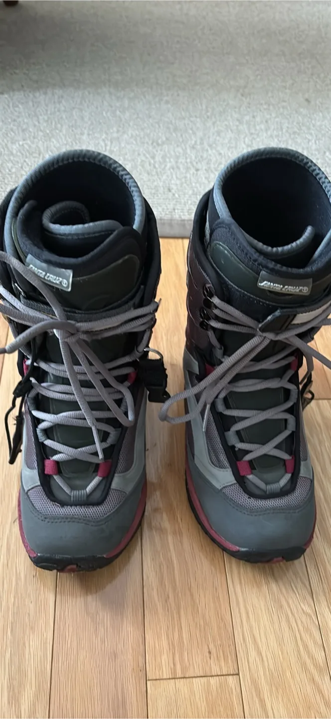 Santa Cruz Snowboard Boots image indicator(4)