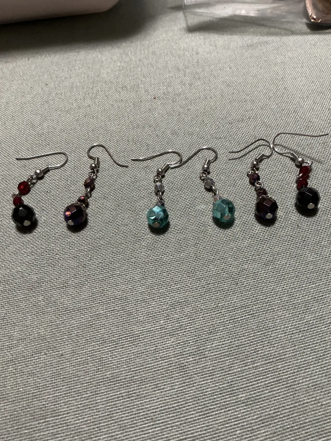 Set of 3 pairs of drop beaded earrings thumbnail