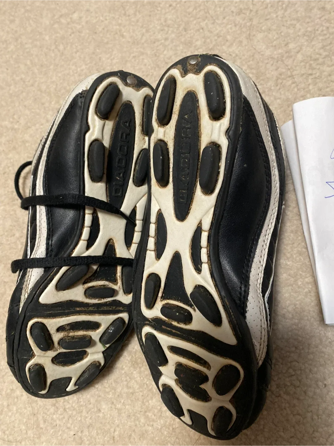 Diadora Kids' Soccer Cleats, Size 2 image indicator(4)