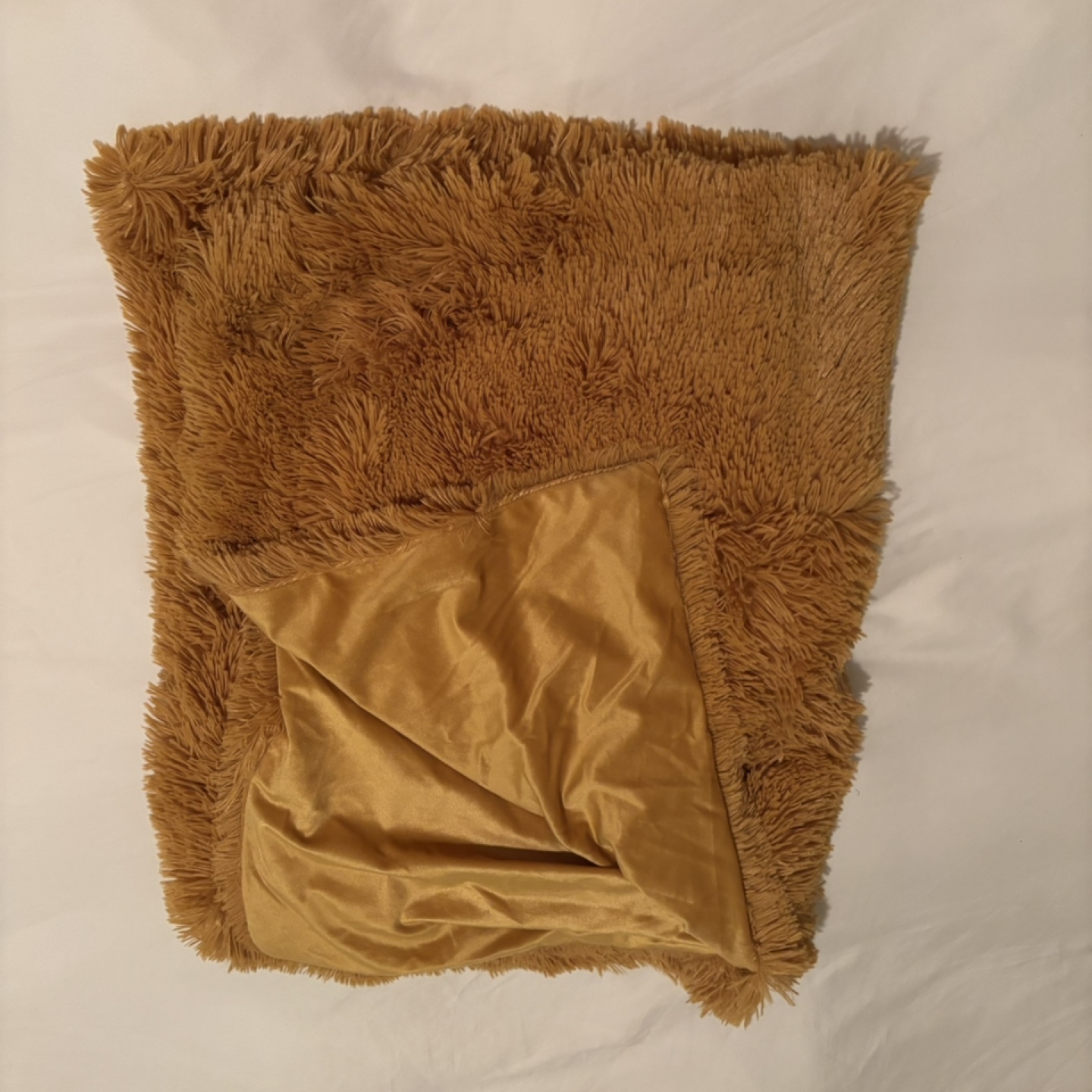 Celebrity Home Plush Throw Blanket - photo 2