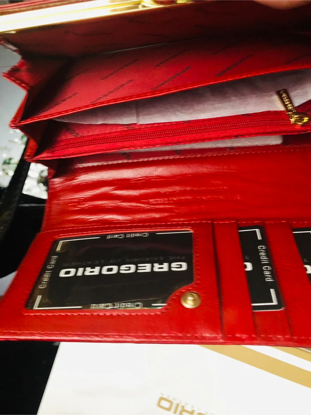 Gregorio Red Leather Butterfly Wallet image indicator(3)